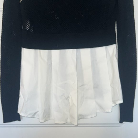 VERONICA Beard V-neck Mesh Pullover with pleated back size XS - Picture 10 of 14